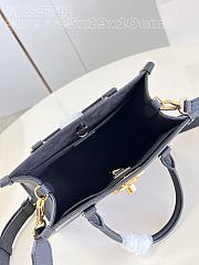 Louis Vuitton M22311 Lock & Go Black Size 24.5 x 19 x 10.5 cm - 5