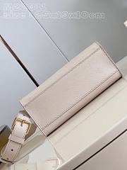 Louis Vuitton M23637 Lock & Go White Size 24.5 x 19 x 10.5 cm - 4