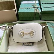 Gucci Horsebit 1955 Small Shoulder Bag 760196 White Size 20x13x6 cm - 1