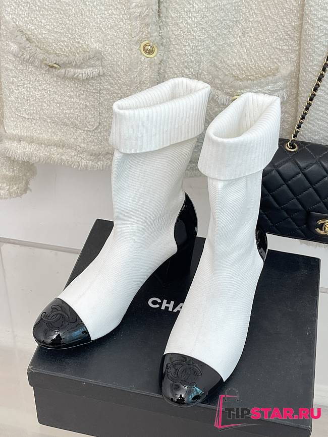 Chanel Short Boots Knit & Patent Calfskin White & Black G40134 8cm - 1