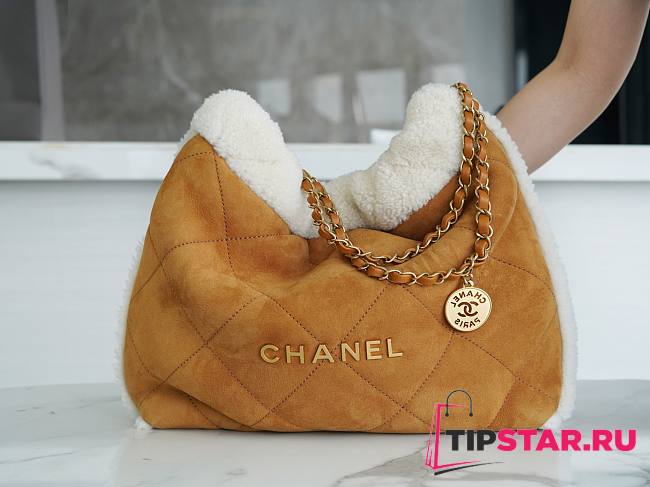 Chanel 22 Handbag AS3261 Suede Lambskin Beige & White Size 39 × 42 × 8 cm - 1