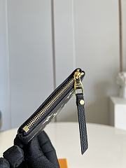 Louis Vuitton M80885 Key Pouch Monogram Size 12 x 7 x 1.5 cm - 2