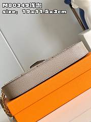 Louis Vuitton M81862 Easy Pouch On Strap Tourterelle Beige Size 19 x 11.5 x 3 cm - 4