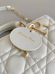 Dior Small Lady D-Joy Bag Latte Cannage Lambskin Size Size 22 x 12 x 6 cm - 5