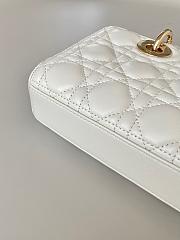 Dior Small Lady D-Joy Bag Latte Cannage Lambskin Size Size 22 x 12 x 6 cm - 2