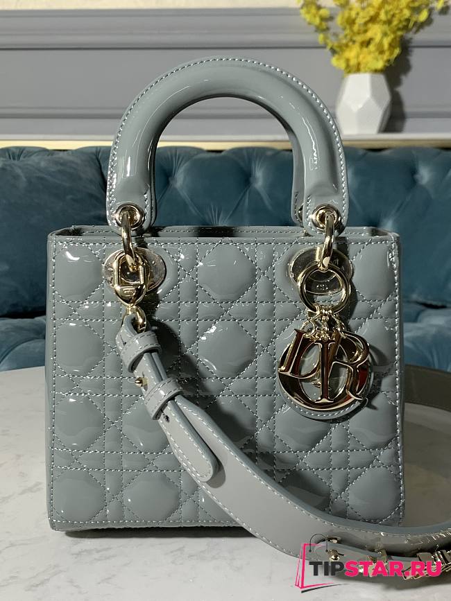 Small Lady Dior Bag Gray Patent Cannage Calfskin Size 20 x 17 x 8 cm - 1