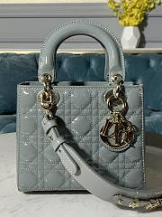 Small Lady Dior Bag Gray Patent Cannage Calfskin Size 20 x 17 x 8 cm - 1