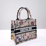 Small Dior Book Tote Pink Multicolor Dior Petites Fleurs Embroidery Size 26.5 x 21 x 14 cm - 5