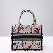 Small Dior Book Tote Pink Multicolor Dior Petites Fleurs Embroidery Size 26.5 x 21 x 14 cm - 4