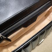 Gucci GG Marmont Small Shoulder Bag Black/Silver 443497 Size 26x15x7 cm - 4