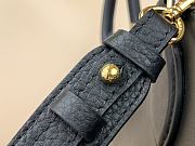 Louis Vuitton M22914 Lock It MM Black Size 36 x 29 x 15 cm - 4
