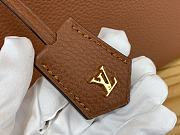 Louis Vuitton M22925 Lock It MM Gold Size 36 x 29 x 15 cm - 2