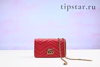 Gucci Womens GG Marmont Camera Small Quilted Leather Shoulder Bag Size 18 cm | Tipstar