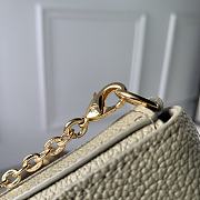 Louis Vuitton M82480 Félicie Pochette Khaki / Cream Size 21 x 12 x 3 cm - 5