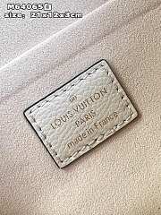 Louis Vuitton M82363 Félicie Pochette Cream Size 21 x 12 x 3 cm - 5