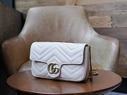 Gucci GG Marmont Mini Bag 751526 White Size 21*12*5cm - 4