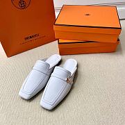 Hermes Groupie Mule In Calfskin White - 3