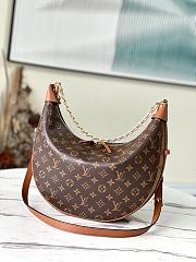 Louis Vuitton M46311 Loop Hobo Monogram Size 38 x 26 x 10 cm - 1