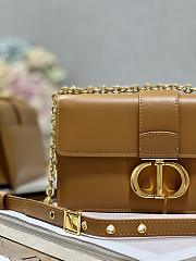 Dior 30 Montaigne East-West Bag With Chain Golden Saddle Calfskin Size 21 x 12 x 6 cm - 3