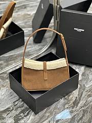 YSL Le 5 À 7 In Suede And Shearling Brown & Beige 657228 Size 23 X 16 X 6,5 CM - 5