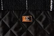 Chanel 22 Handbag AS3261 Black & Multicolor Tweed Size 39 × 42 × 8 cm - 4