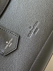 Louis Vuitton M51395 Lockme Ever MM Black Size 33.5 x 21.5 x 14.5 cm - 3