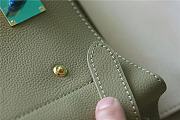 Louis Vuitton M23075 LockMe Ever Mini Green/Milky White Size 23 x 17 x 10 cm - 2
