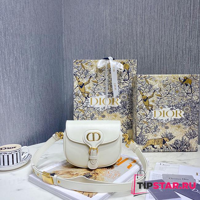 Small Dior Bobby Bag Latte Box Calfskin Size 18 x 14 x 4 cm - 1