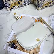 Small Dior Bobby Bag Latte Box Calfskin Size 18 x 14 x 4 cm - 2