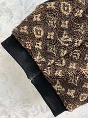 Louis Vuitton Sleeveless Monogram Teddy Jacket - 4