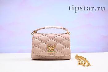 Louis Vuitton Go 14 Light Pink Size 23 cm