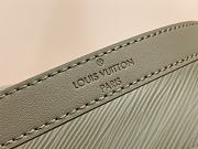 Louis Vuitton M23635 Dauphine MM Poivre Size 25 x 17 x 10.5 cm - 4