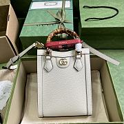 Gucci Diana Mini Tote Bag 739079 White Size 15.5 x 19.5 x 6 cm - 1