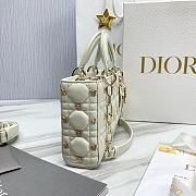 Dior Medium Lady D-Joy Bag White Cannage Lambskin with Gold-Finish Butterfly Studs Size 26 x 13.5 x 5 cm - 3