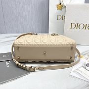 Large Lady Dior Bag Powder Beige Cannage Lambskin Size 32 x 25 x 11 cm - 5