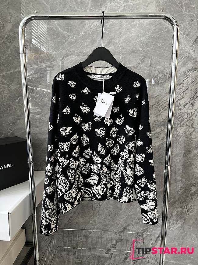 Dioralps Reversible Sweater Black and White Technical Cashmere Knit with Gradient Butterflies Motif - 1