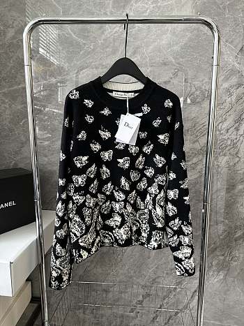 Dioralps Reversible Sweater Black and White Technical Cashmere Knit with Gradient Butterflies Motif
