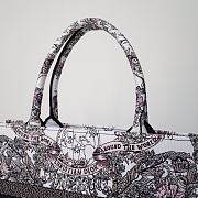 Medium Dior Book Tote White and Pastel Pink Butterfly Around The World Embroidery Size 36 x 27.5 x 16.5 cm - 4
