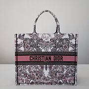 Large Dior Book Tote White and Pastel Pink Butterfly Around The World Embroidery Size 42 x 35 x 18.5 cm - 1