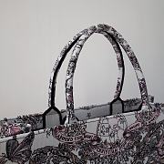 Large Dior Book Tote White and Pastel Pink Butterfly Around The World Embroidery Size 42 x 35 x 18.5 cm - 5