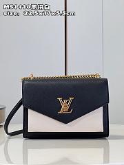 Louis Vuitton M82121 MyLockMe Chain Bag Black/White Size 22.5 x 17 x 5.5 cm - 1