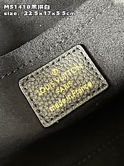 Louis Vuitton M82121 MyLockMe Chain Bag Black/White Size 22.5 x 17 x 5.5 cm - 3