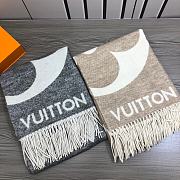 Louis Vuitton M77855 The Ultimate Shine Scarf Beige - 3