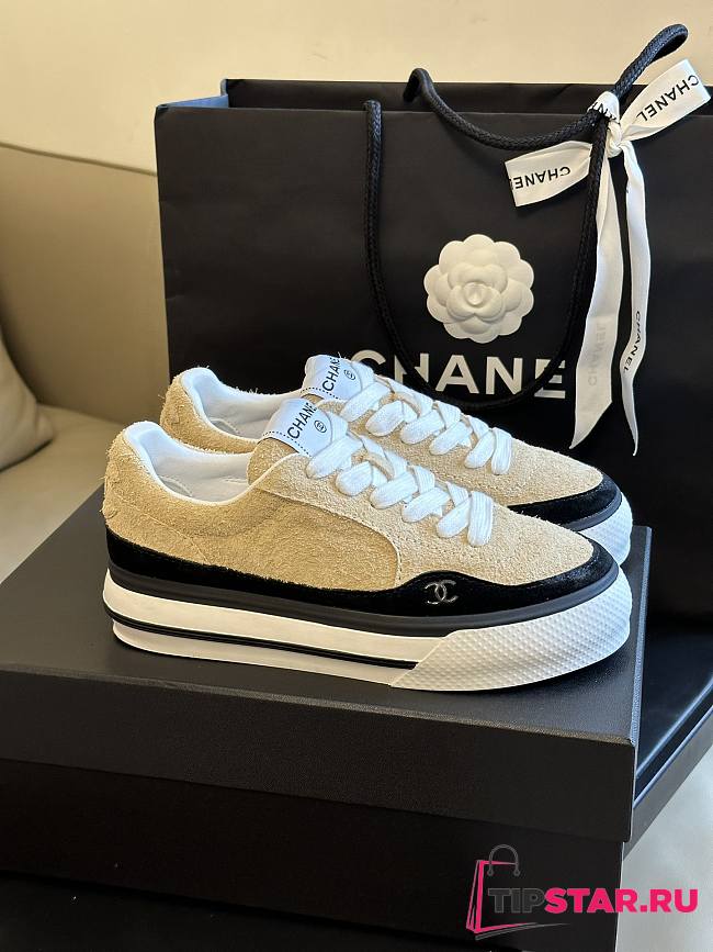 Chanel Sneakers G45208 Ivory & Black - 1