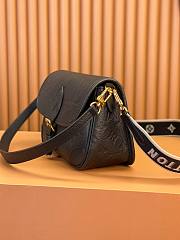 Louis Vuitton M46386 Diane Black Satchel Bag Size 24 x 15 x 9 cm - 5
