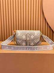 Louis Vuitton M46583 Diane Satchel Bag Tourterelle Beige/Cream Size 24 x 15 x 9 cm - 1