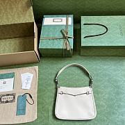 Gucci Horsebit Slim Small Shoulder Bag 764191 White Size 23x18.5x3 cm - 2