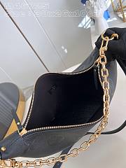 Louis Vuitton M46725 Loop Hobo Black Size 38 x 26 x 10 cm - 4