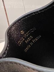 Louis Vuitton M82748 Card Holder Black Size 10x7x0.3cm - 3