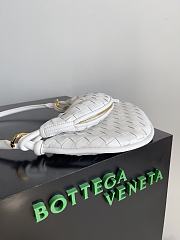 Bottega Veneta Small Gemelli 776764 White Size 24.5x19x7 - 4